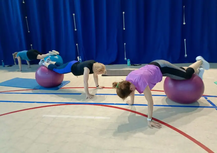 Powrót do formy dla mam — trening w Oławie